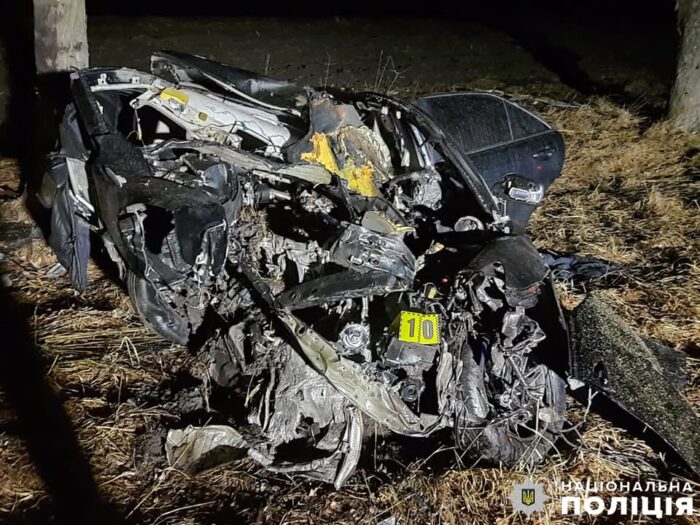 Смертельна аварія на Чернігівщині: троє загиблих, один травмований
